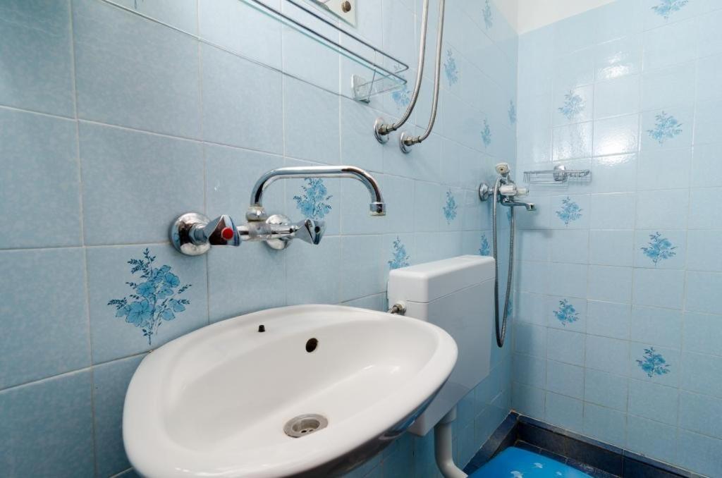 Holiday Home Jasminka Potomje Zewnętrze zdjęcie
